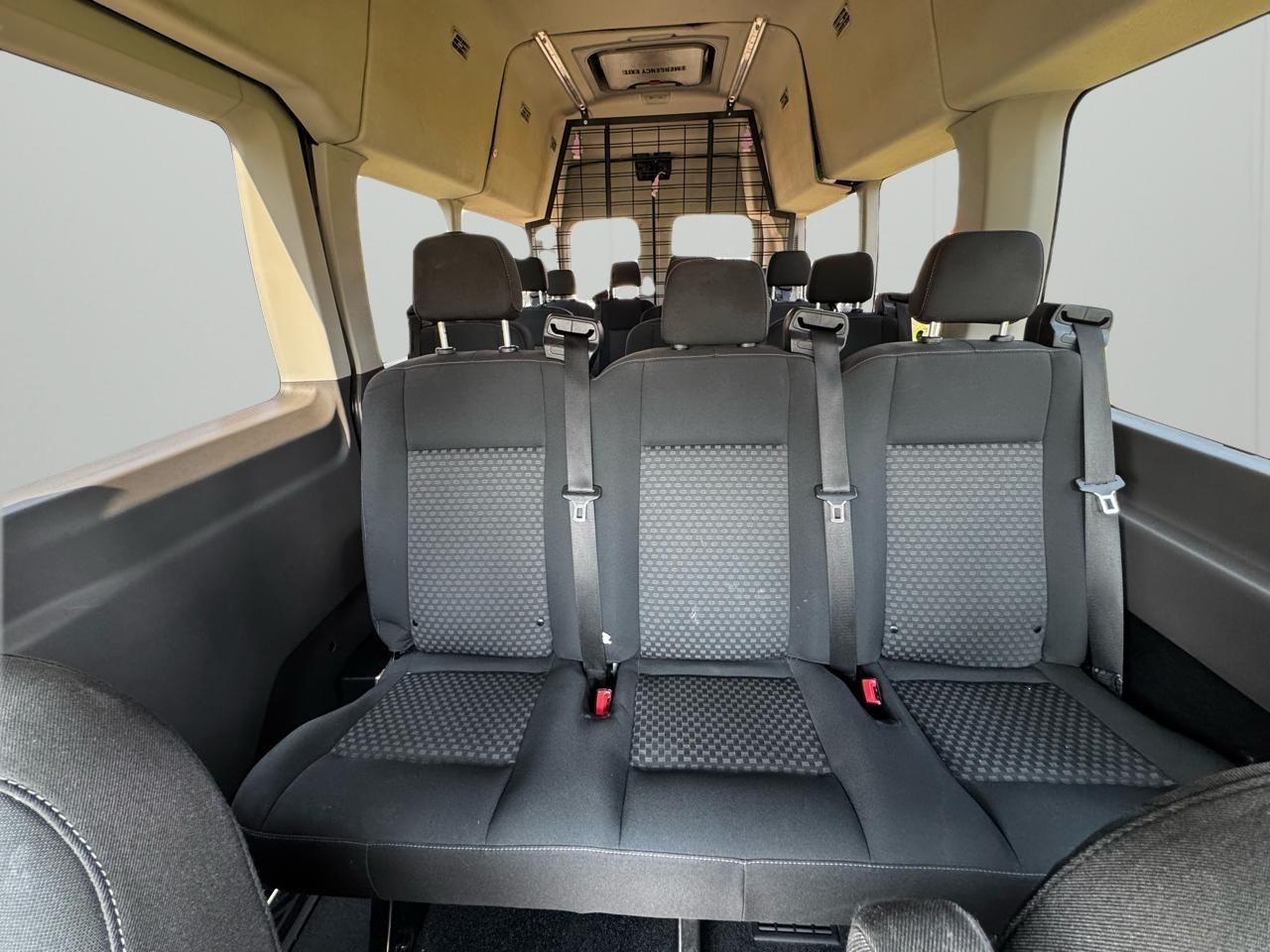 Ford Transit Passenger Wagon T-350 HD 148" EL High Roof XLT DRW AWD 2022