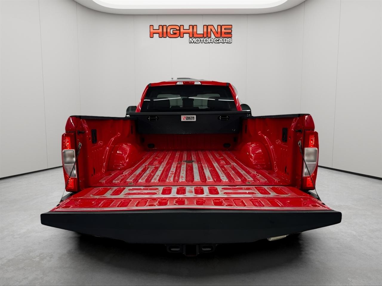 Ford Super Duty F-350 SRW XLT 4WD Reg Cab 8' Box 2020