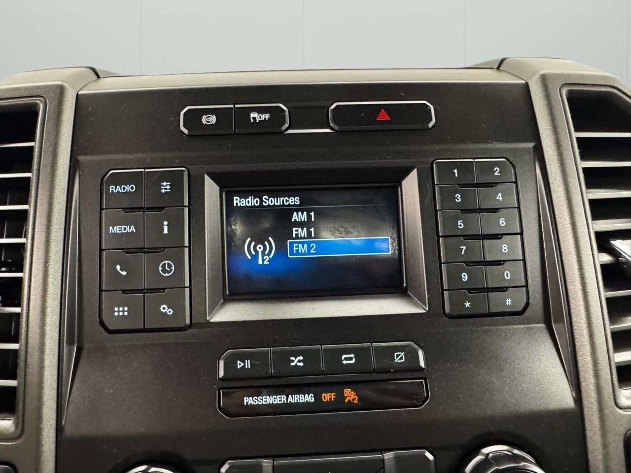 Ford Super Duty F-350 SRW XLT 4WD Reg Cab 8' Box 2020