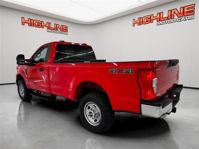 Ford Super Duty F-350 SRW XLT 4WD Reg Cab 8' Box 2020