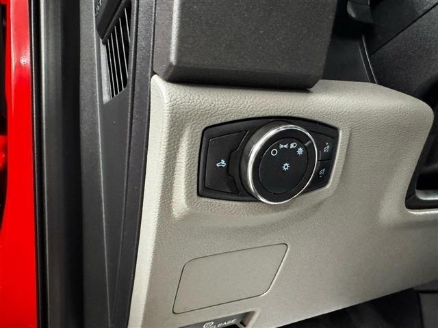 Ford Super Duty F-350 SRW XLT 4WD Reg Cab 8' Box 2020