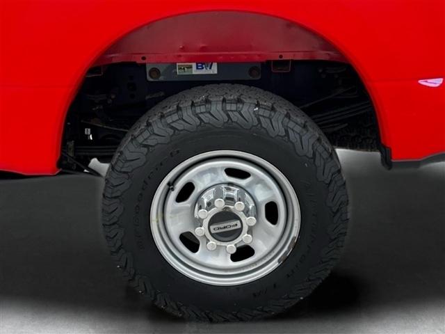 Ford Super Duty F-350 SRW XLT 4WD Reg Cab 8' Box 2020
