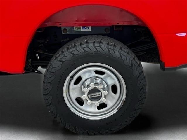 Ford Super Duty F-350 SRW XLT 4WD Reg Cab 8' Box 2020