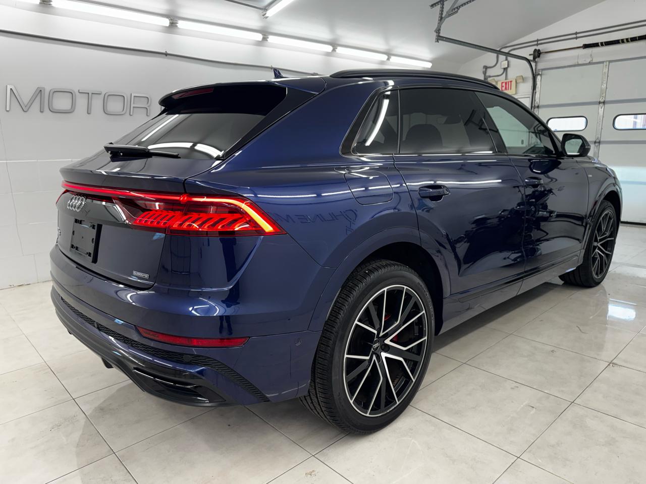 Audi Q8 Premium Plus 55 TFSI quattro 2019