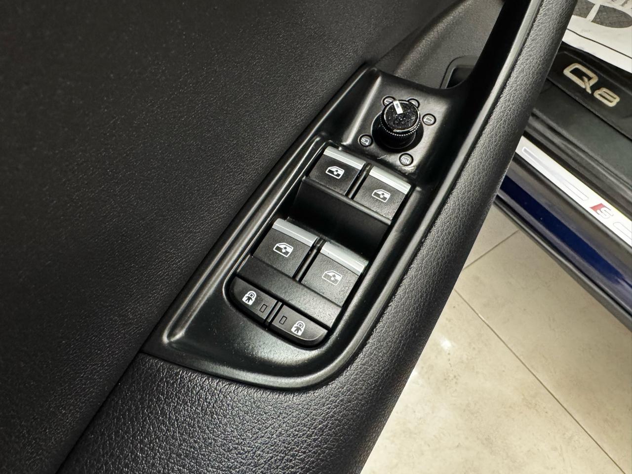 Audi Q8 Premium Plus 55 TFSI quattro 2019