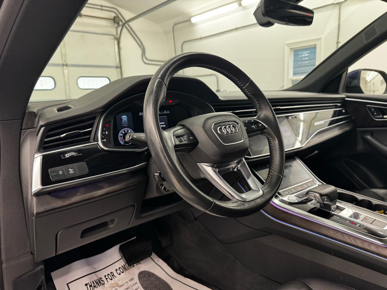 Audi Q8 Premium Plus 55 TFSI quattro 2019