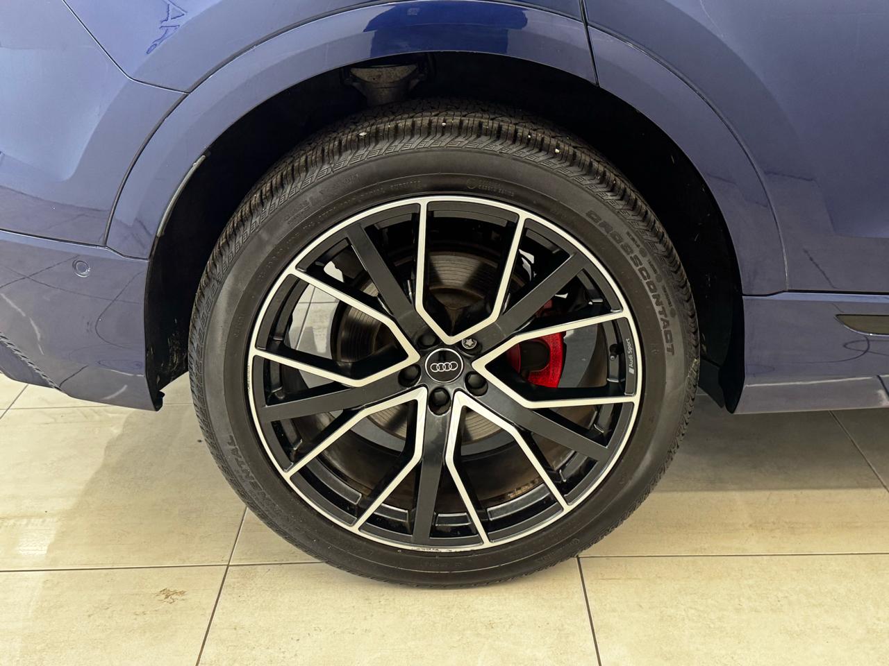 Audi Q8 Premium Plus 55 TFSI quattro 2019