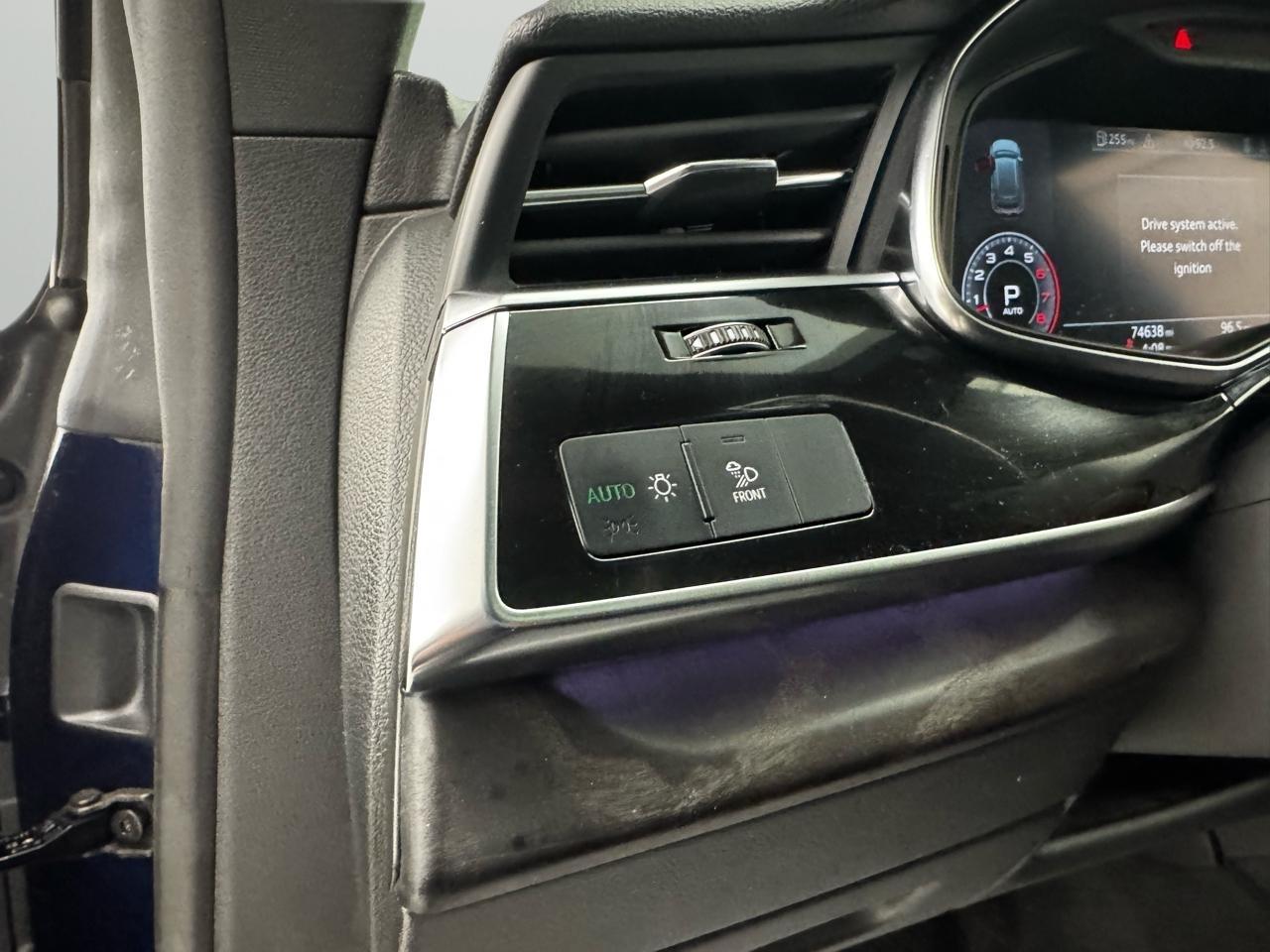 Audi Q8 Premium Plus 55 TFSI quattro 2019