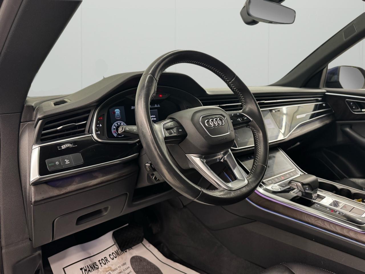 Audi Q8 Premium Plus 55 TFSI quattro 2019