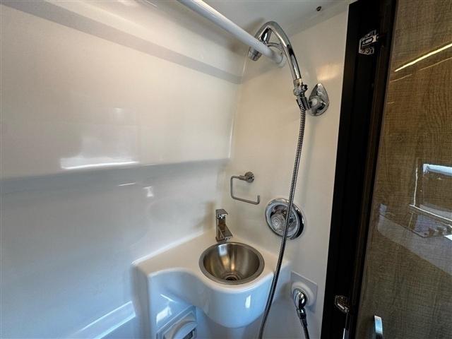 Winnebago Era  2019