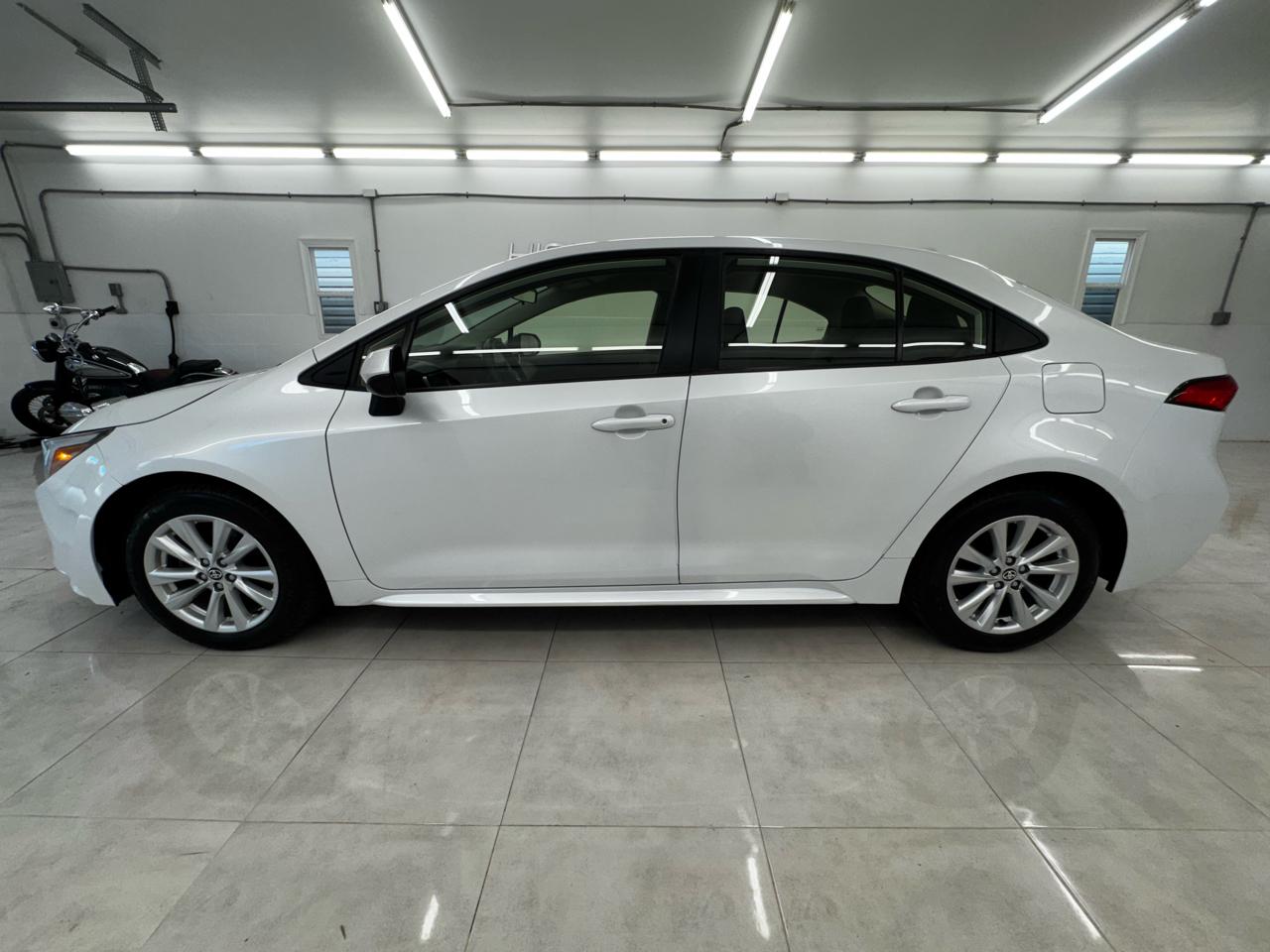 Toyota Corolla Hybrid LE AWD (Natl) 2023