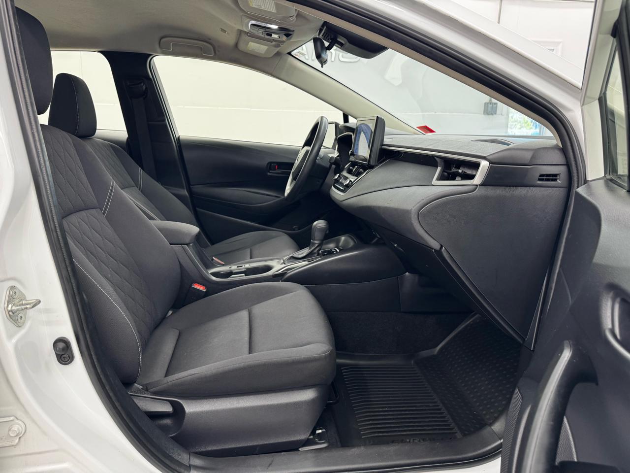 Toyota Corolla Hybrid LE AWD (Natl) 2023