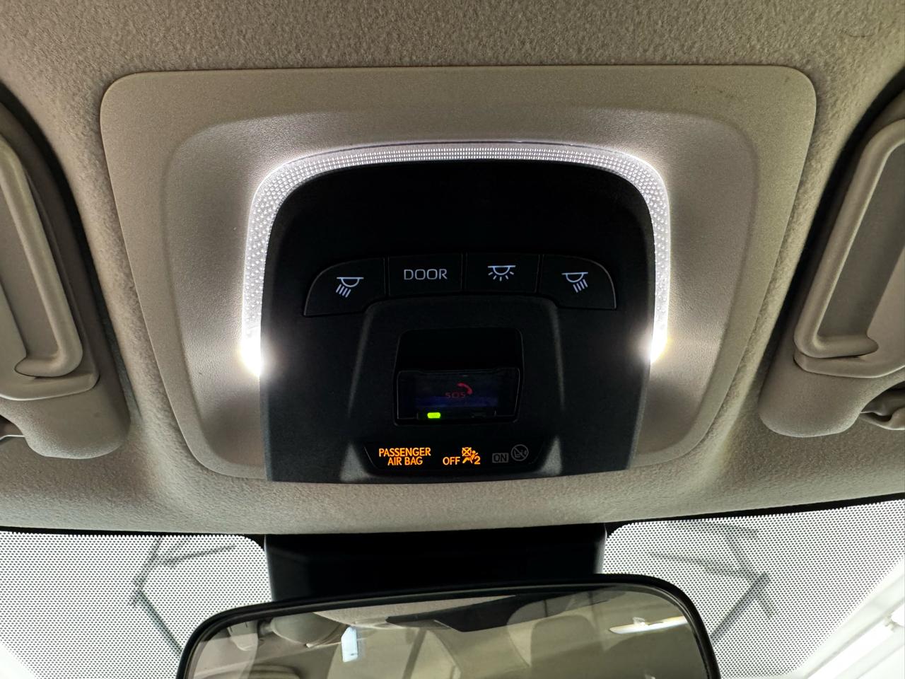 Toyota Corolla Hybrid LE AWD (Natl) 2023