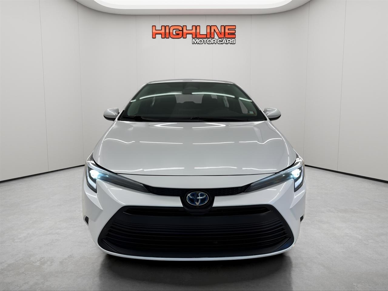 Toyota Corolla Hybrid LE AWD (Natl) 2023