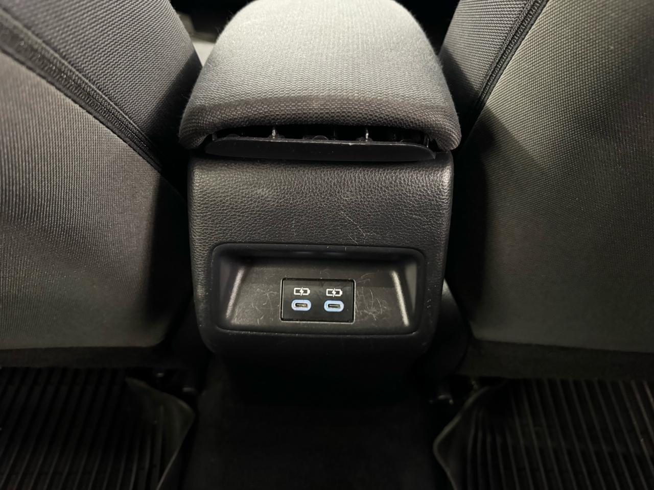 Toyota Corolla Hybrid LE AWD (Natl) 2023