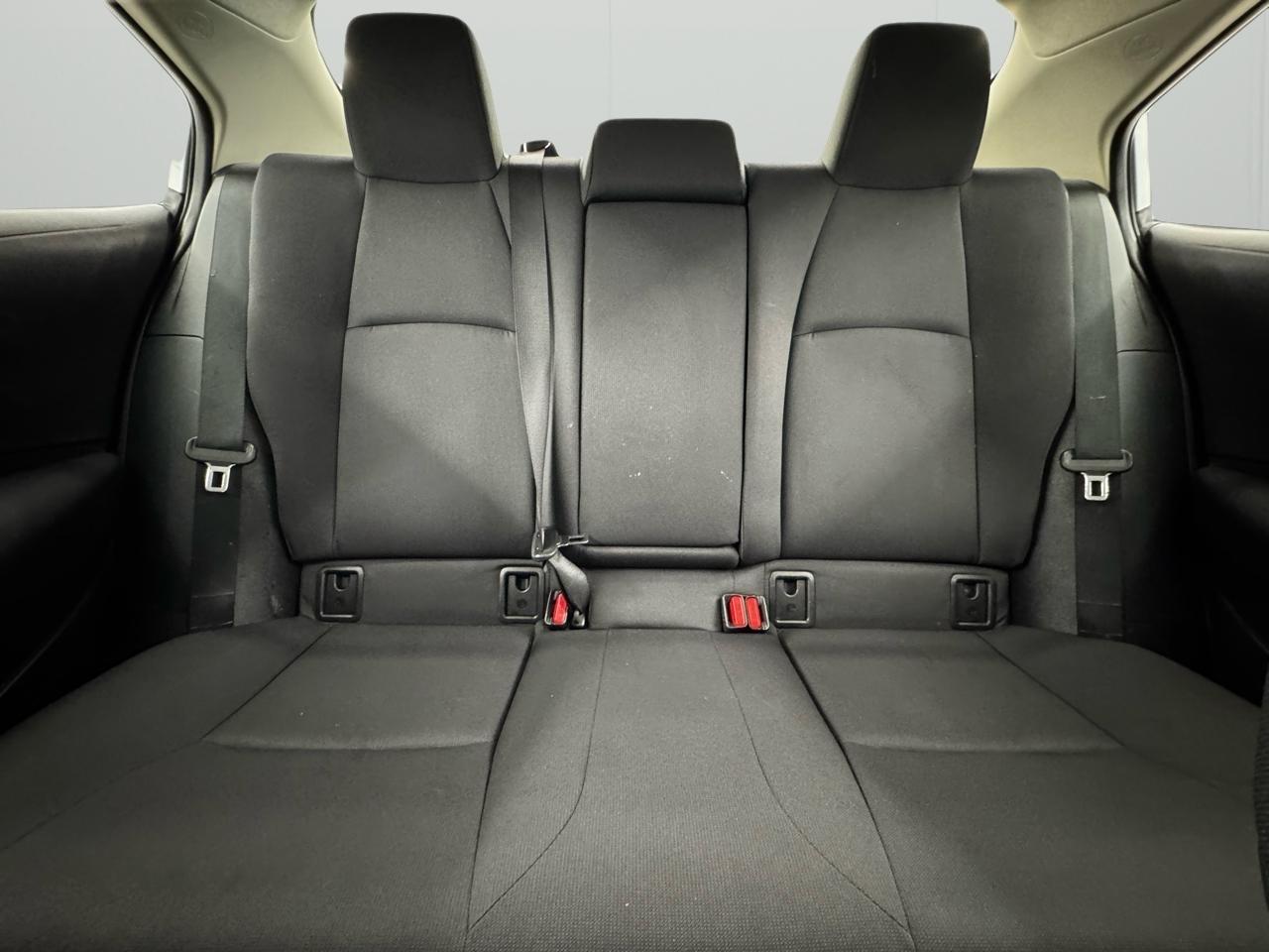 Toyota Corolla Hybrid LE AWD (Natl) 2023