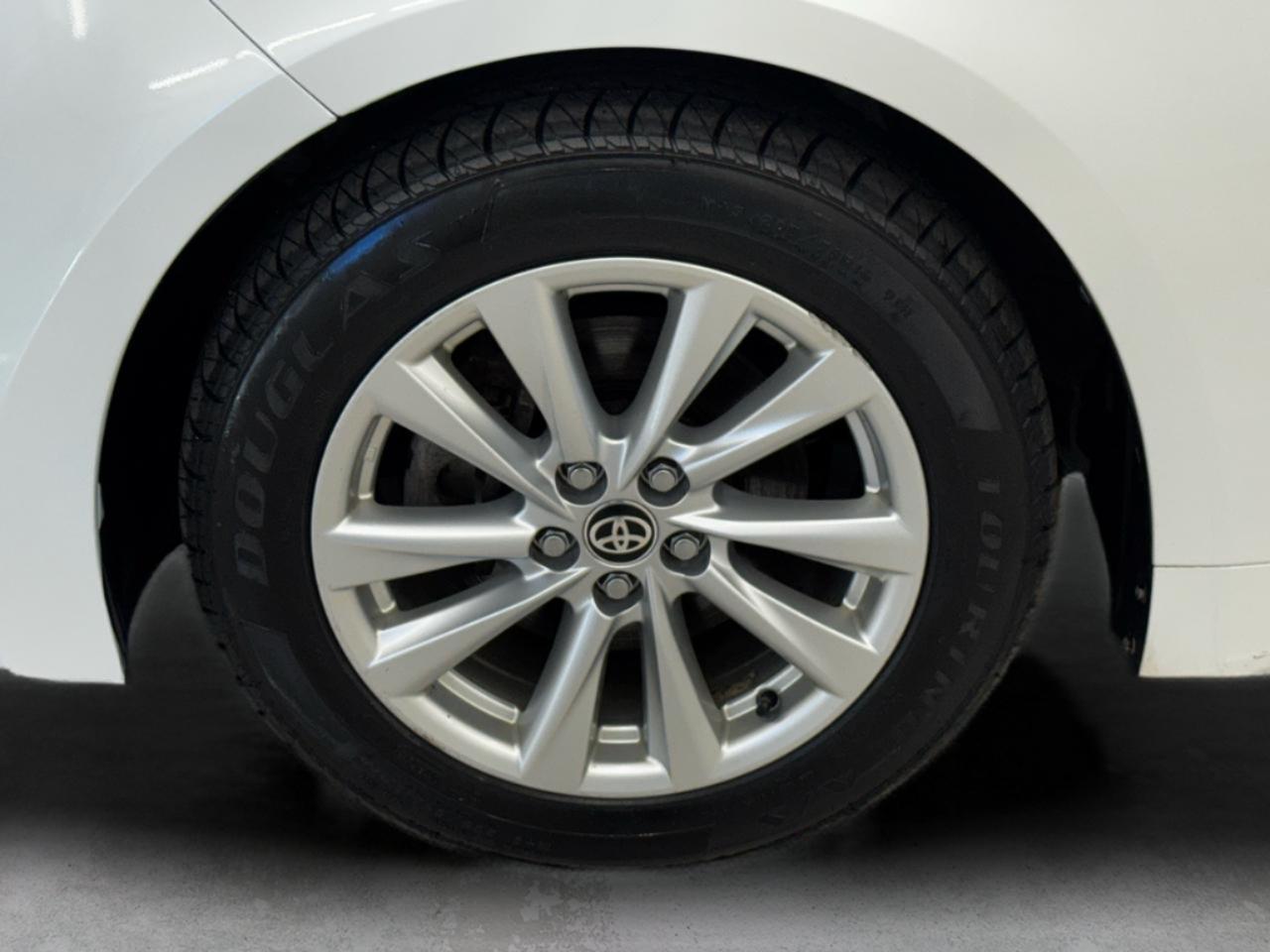 Toyota Corolla Hybrid LE AWD (Natl) 2023