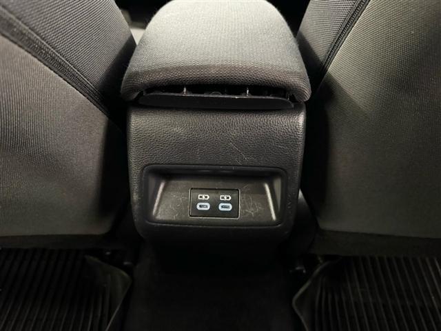 Toyota Corolla Hybrid LE AWD (Natl) 2023
