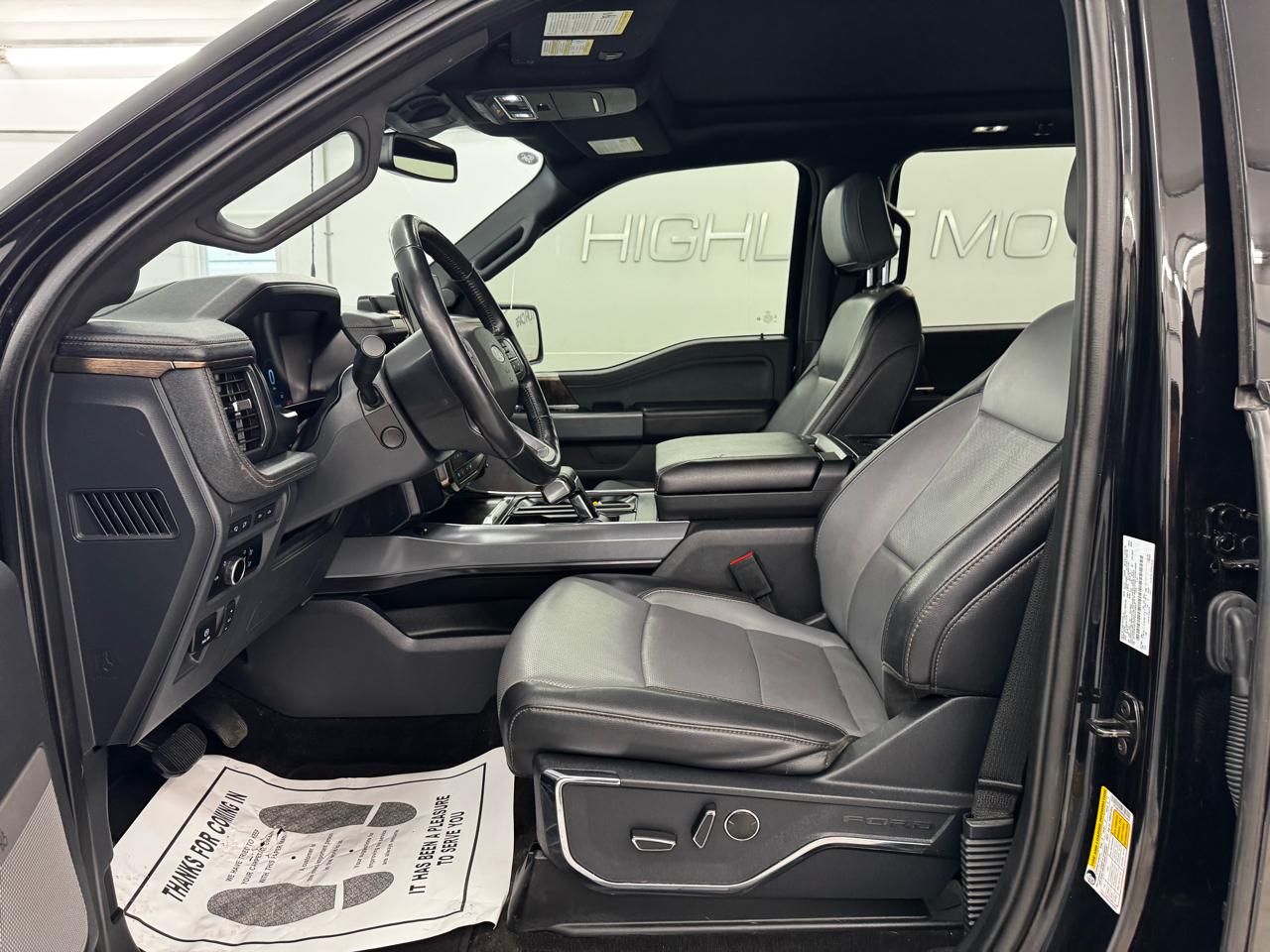 Ford F-150 Lightning Platinum 4WD SuperCrew 5.5' Box 2023