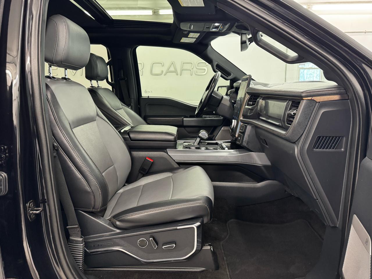 Ford F-150 Lightning Platinum 4WD SuperCrew 5.5' Box 2023