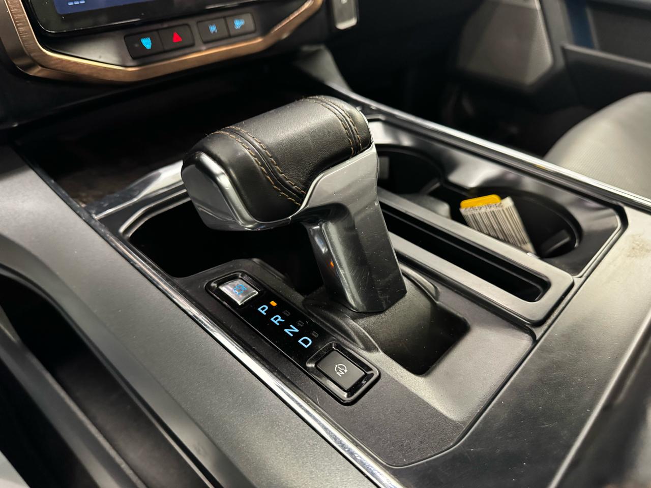 Ford F-150 Lightning Platinum 4WD SuperCrew 5.5' Box 2023