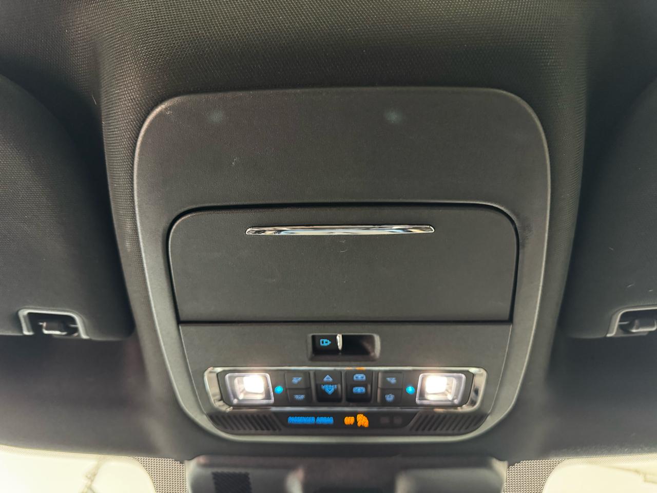 Ford F-150 Lightning Platinum 4WD SuperCrew 5.5' Box 2023