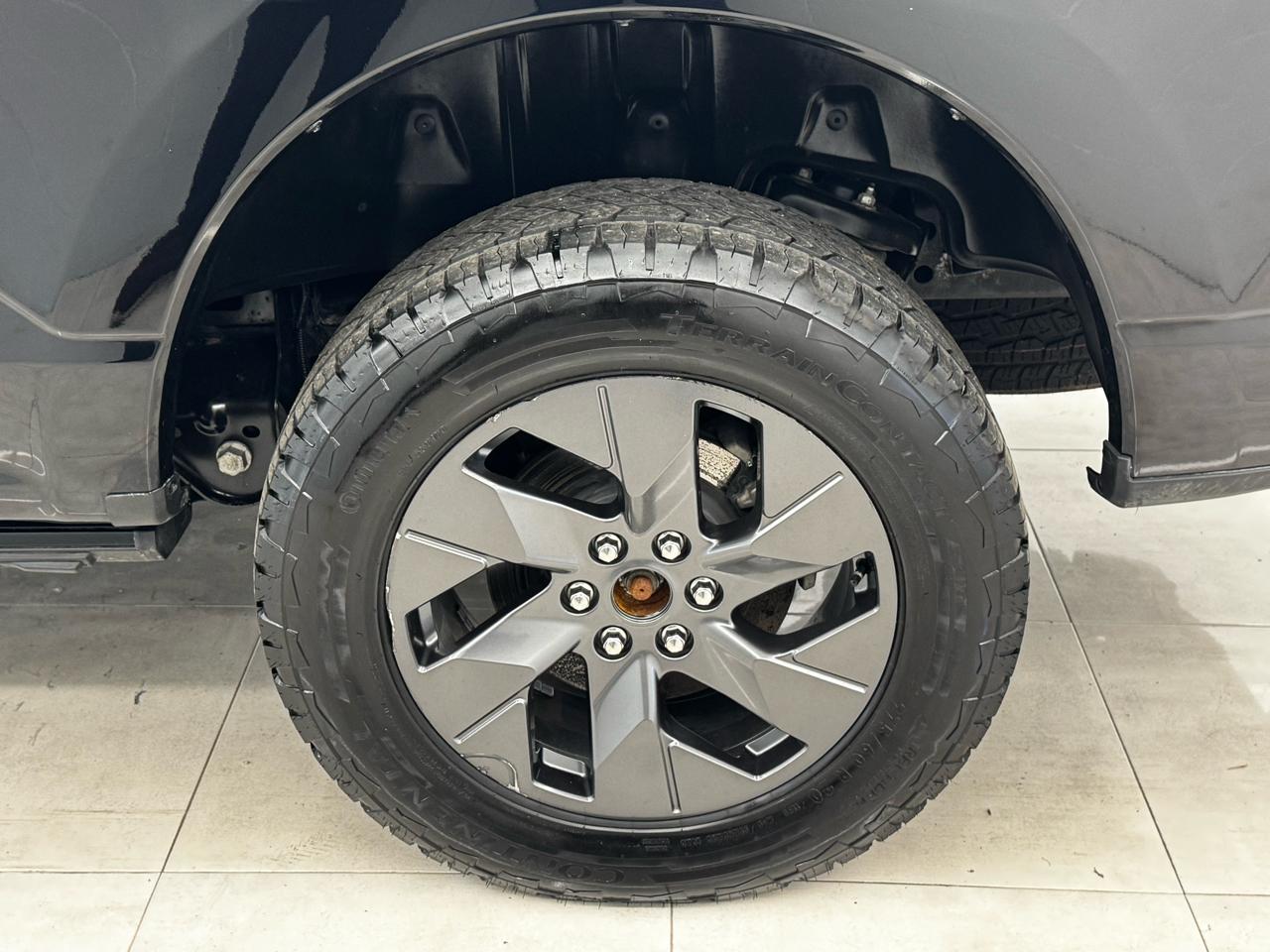 Ford F-150 Lightning Platinum 4WD SuperCrew 5.5' Box 2023