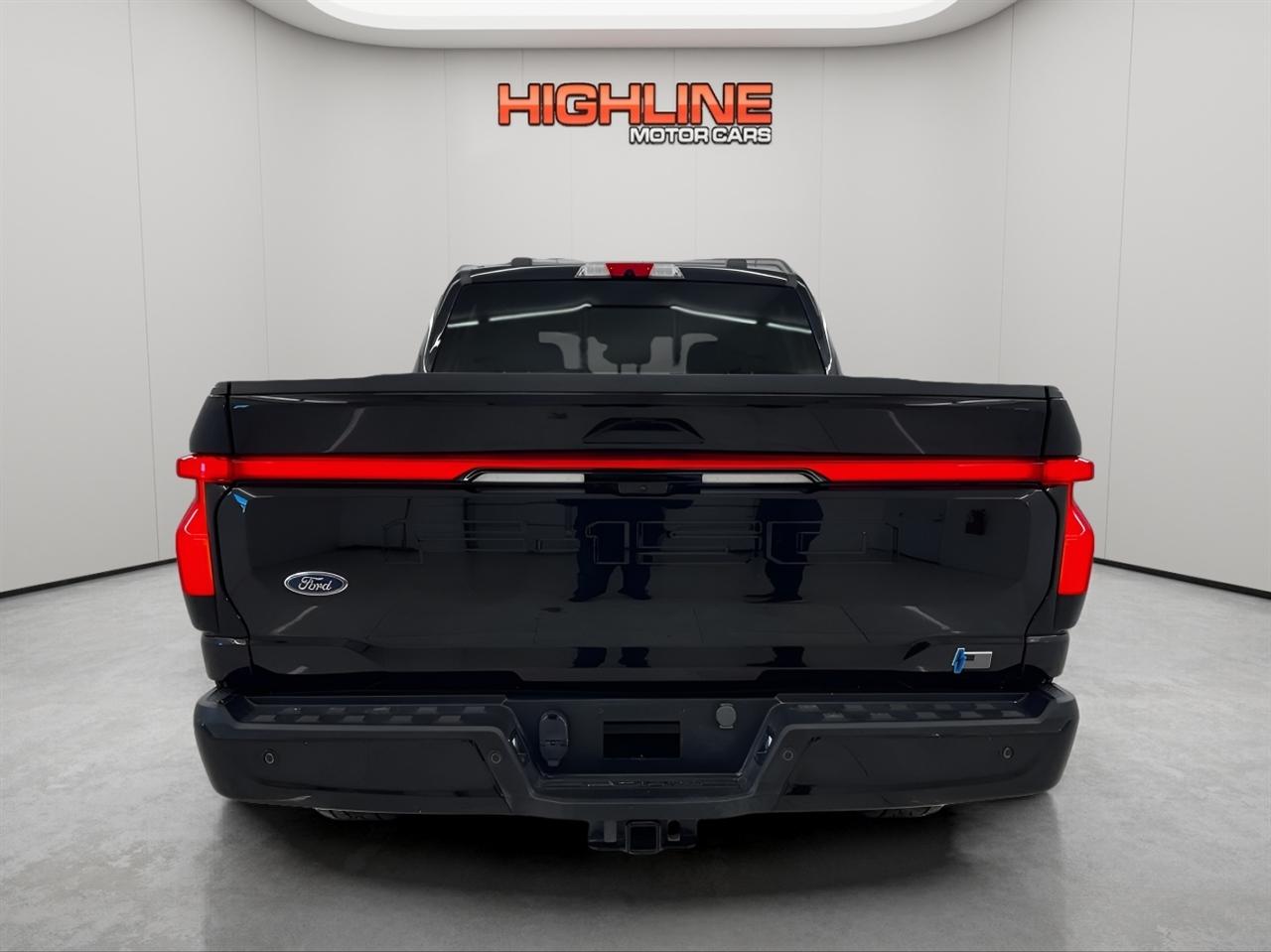 Ford F-150 Lightning Platinum 4WD SuperCrew 5.5' Box 2023