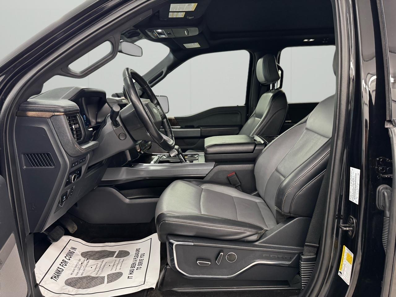 Ford F-150 Lightning Platinum 4WD SuperCrew 5.5' Box 2023