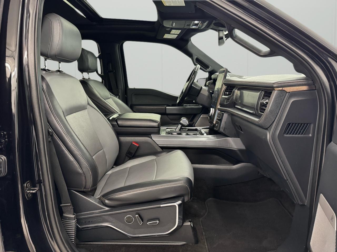 Ford F-150 Lightning Platinum 4WD SuperCrew 5.5' Box 2023