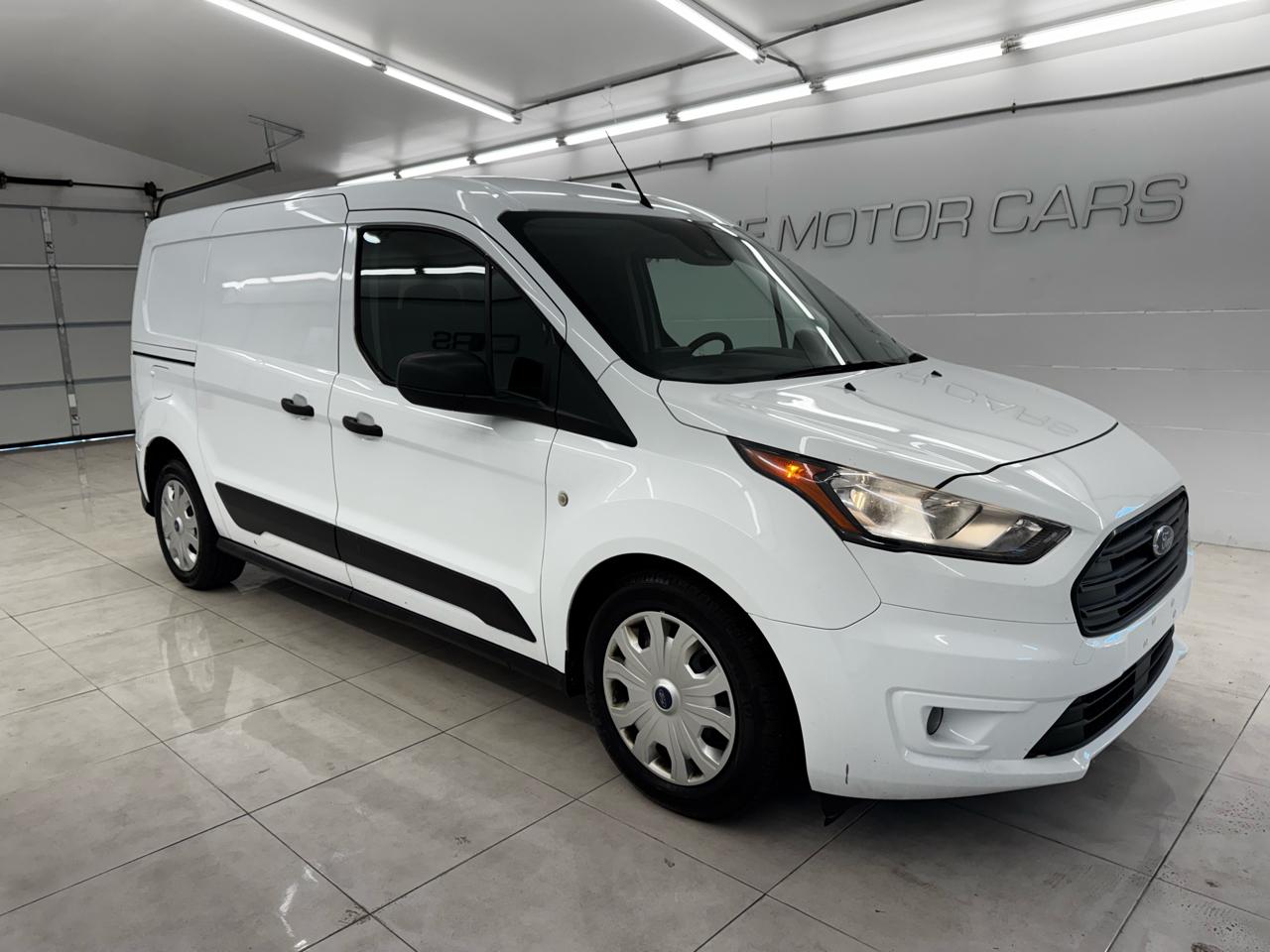 Ford Transit Connect Van XLT LWB w/Rear Symmetrical Doors 2022