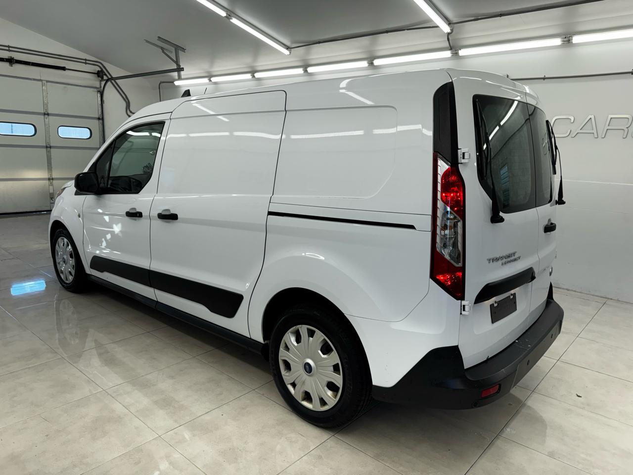 Ford Transit Connect Van XLT LWB w/Rear Symmetrical Doors 2022