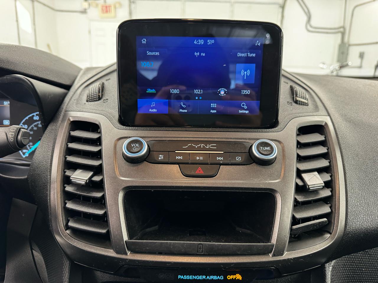 Ford Transit Connect Van XLT LWB w/Rear Symmetrical Doors 2022