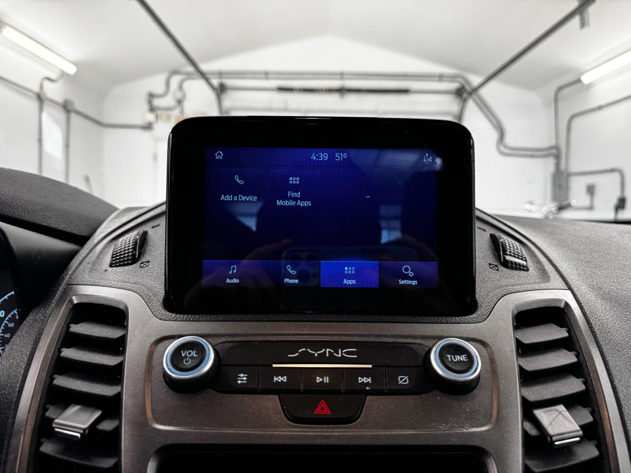 Ford Transit Connect Van XLT LWB w/Rear Symmetrical Doors 2022