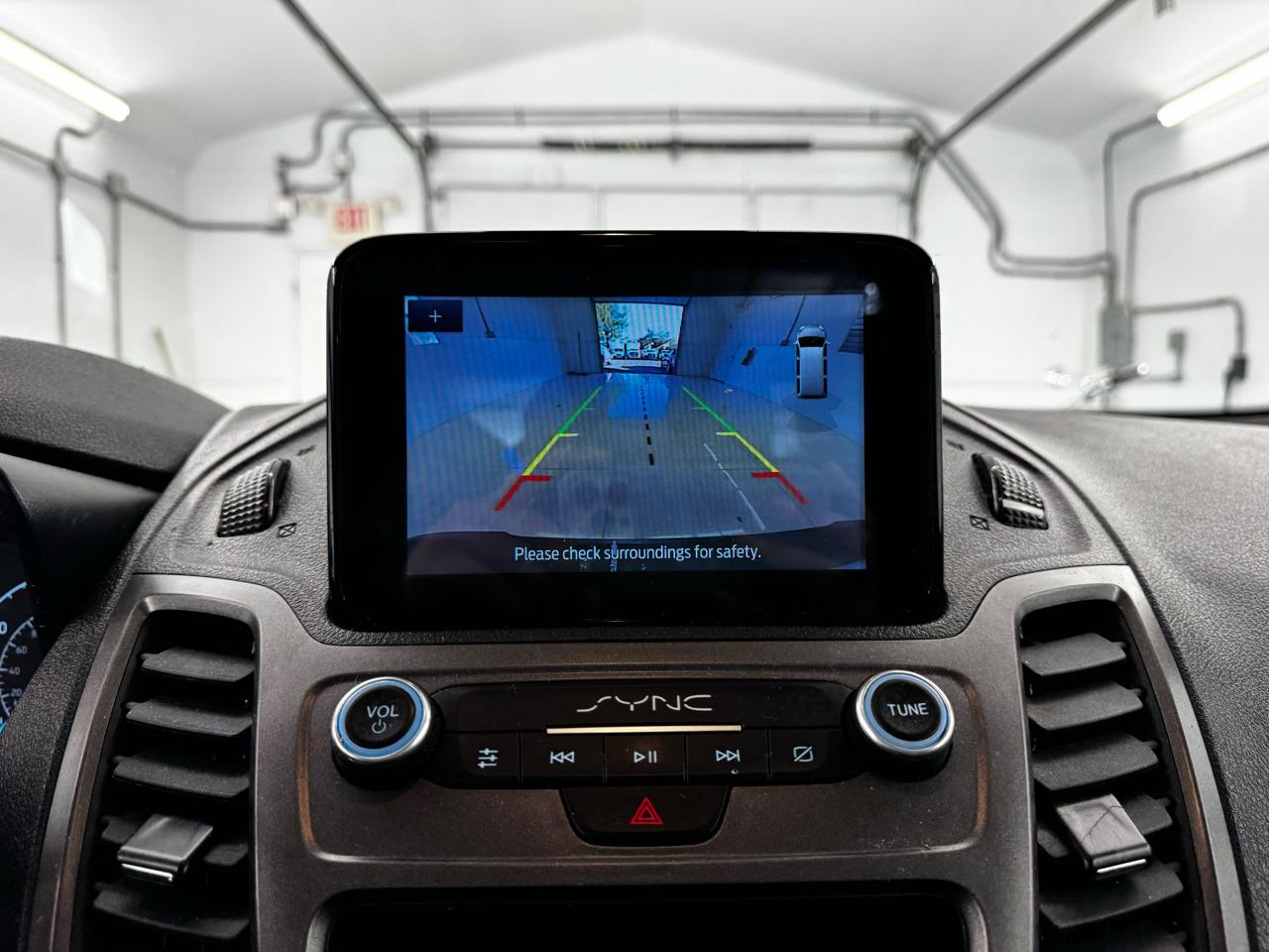 Ford Transit Connect Van XLT LWB w/Rear Symmetrical Doors 2022