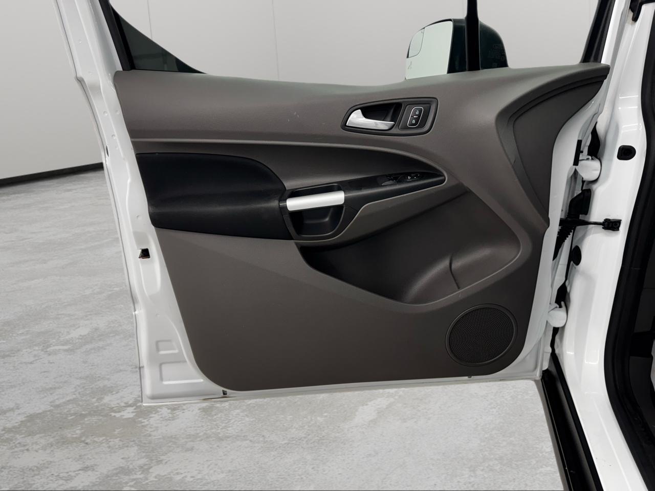 Ford Transit Connect Van XLT LWB w/Rear Symmetrical Doors 2022