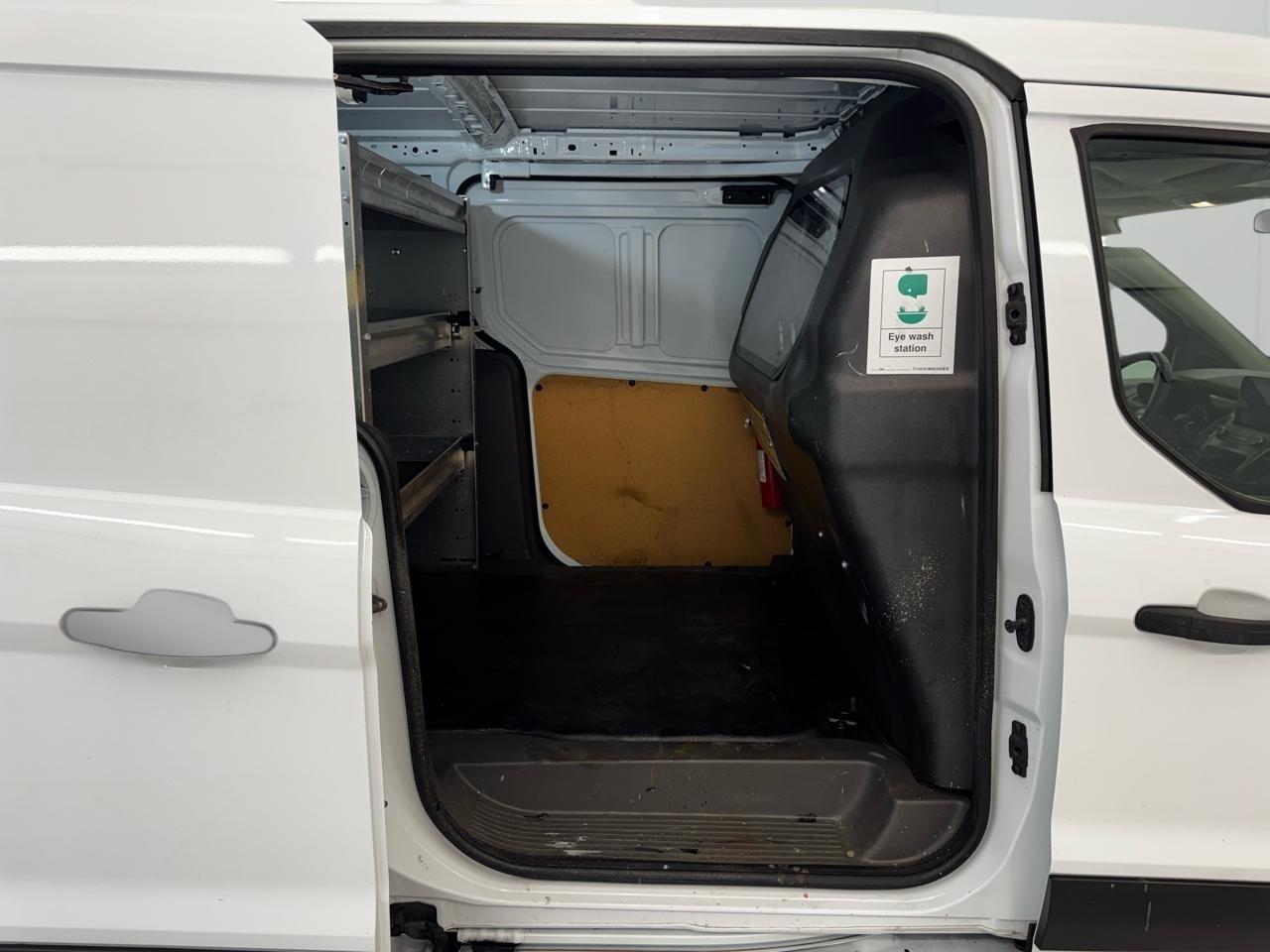 Ford Transit Connect Van XLT LWB w/Rear Symmetrical Doors 2022