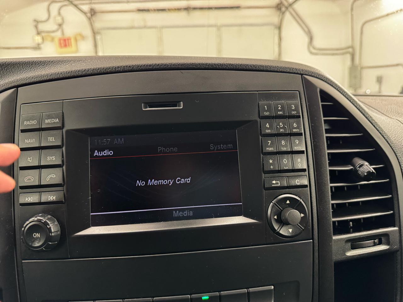 Mercedes-Benz Metris Cargo Van Standard Roof 126" Wheelbase 2020