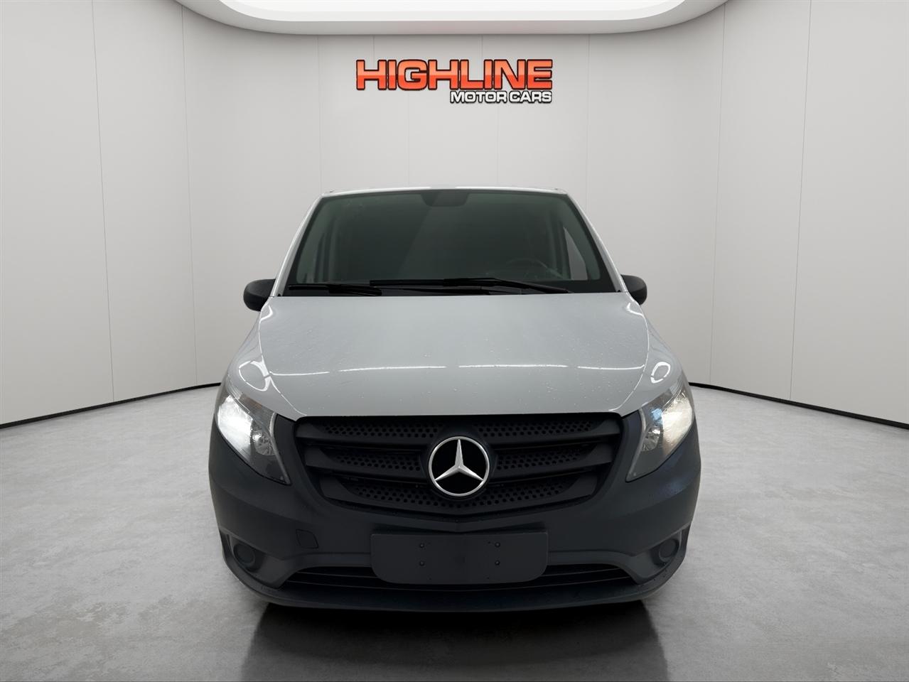 Mercedes-Benz Metris Cargo Van Standard Roof 126" Wheelbase 2020