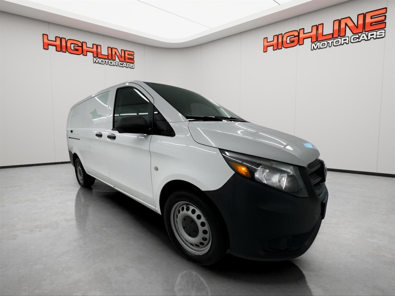 Mercedes-Benz Metris Cargo Van Standard Roof 126" Wheelbase 2020