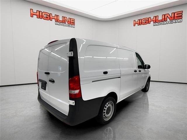 Mercedes-Benz Metris Cargo Van Standard Roof 126" Wheelbase 2020
