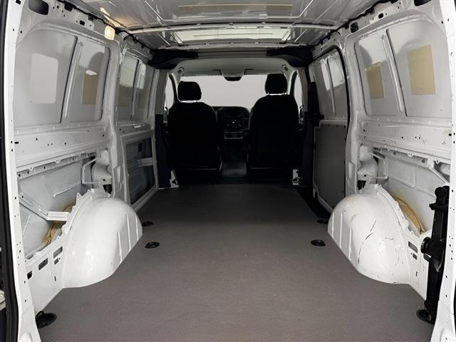 Mercedes-Benz Metris Cargo Van Standard Roof 126" Wheelbase 2020