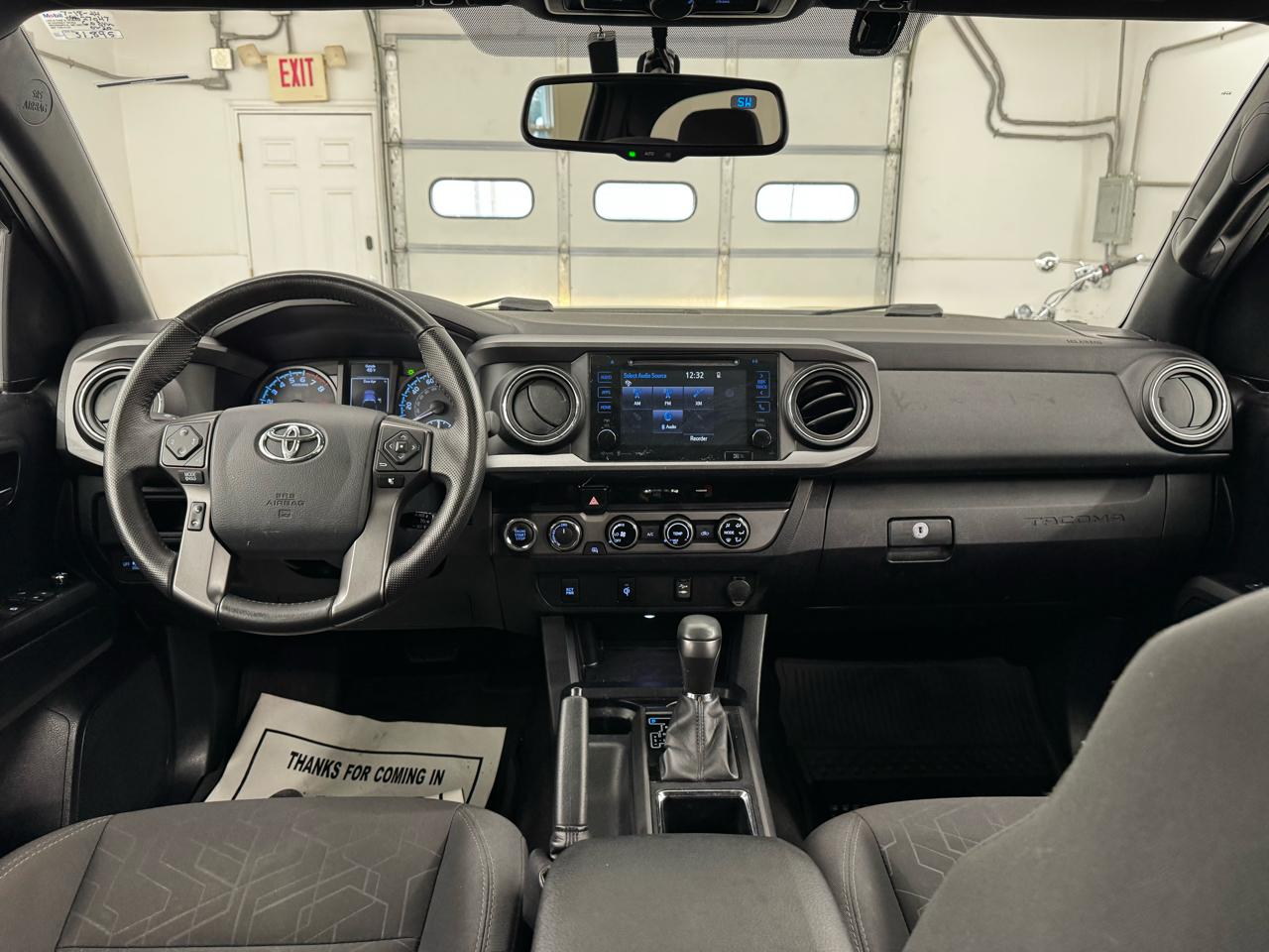 Toyota Tacoma TRD Off Road Double Cab 5' Bed V6 4x4 MT (Natl) 2017