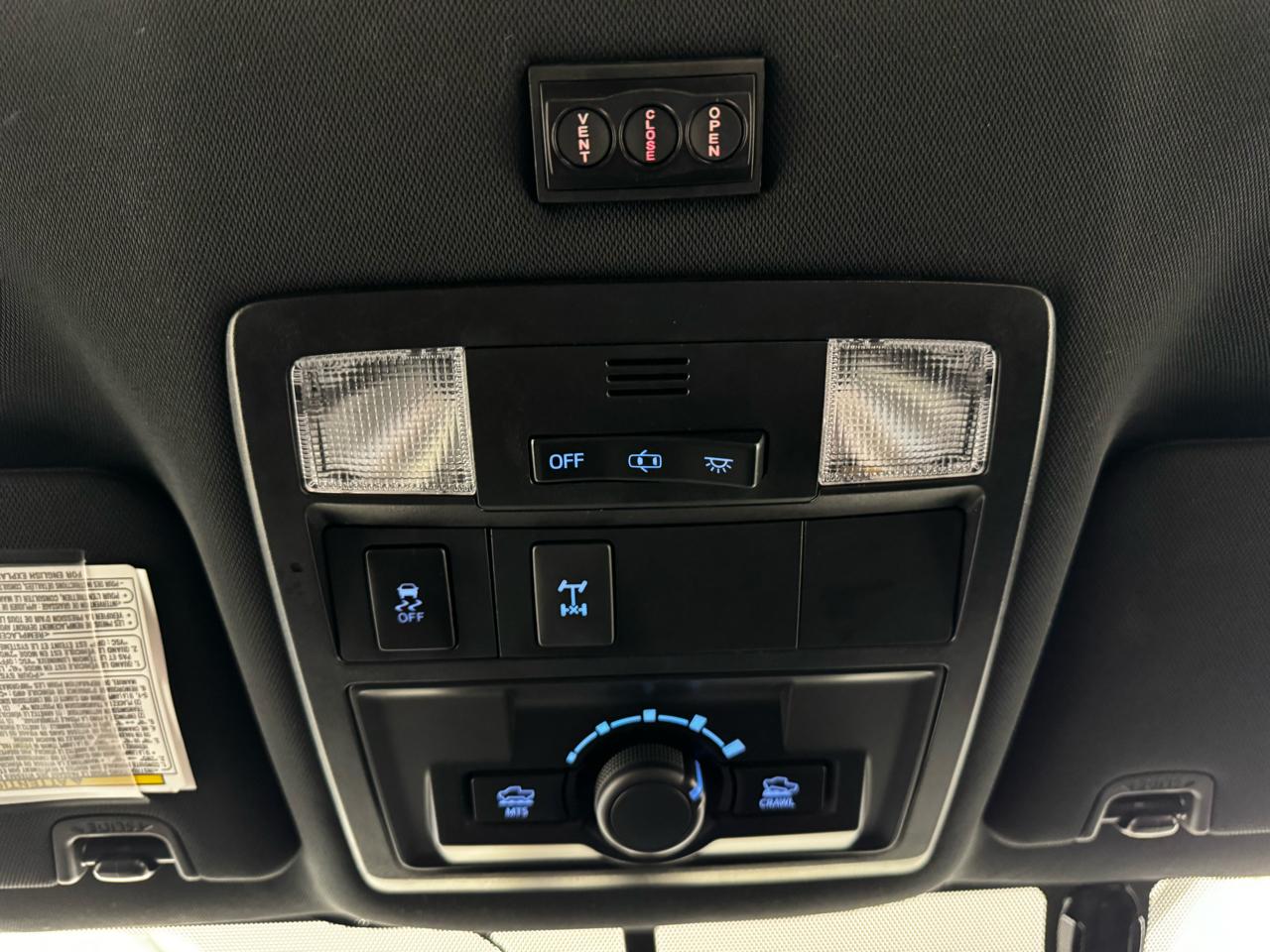 Toyota Tacoma TRD Off Road Double Cab 5' Bed V6 4x4 MT (Natl) 2017