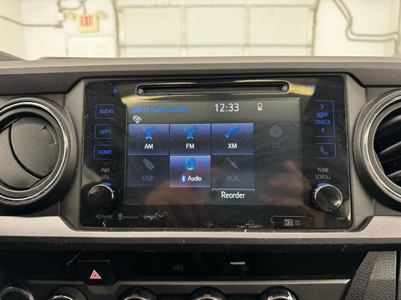 Toyota Tacoma TRD Off Road Double Cab 5' Bed V6 4x4 MT (Natl) 2017