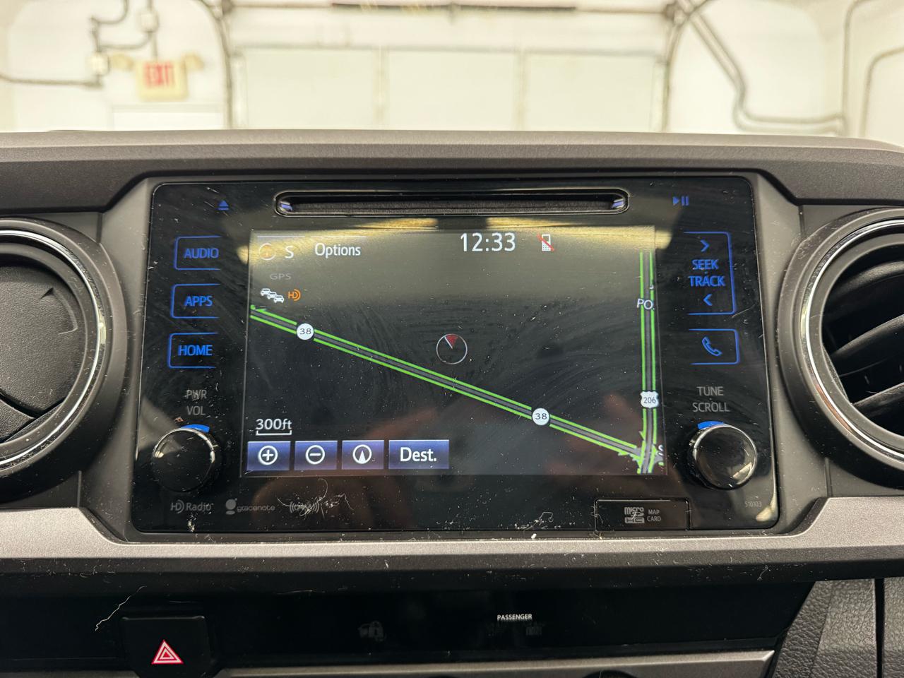 Toyota Tacoma TRD Off Road Double Cab 5' Bed V6 4x4 MT (Natl) 2017