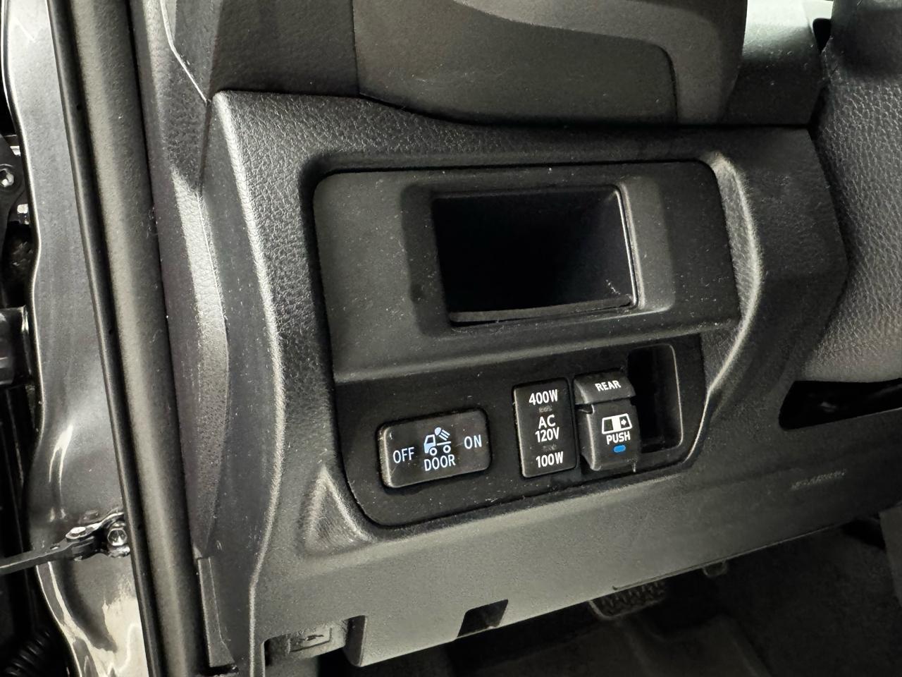 Toyota Tacoma TRD Offroad Double Cab 4WD V6 2017