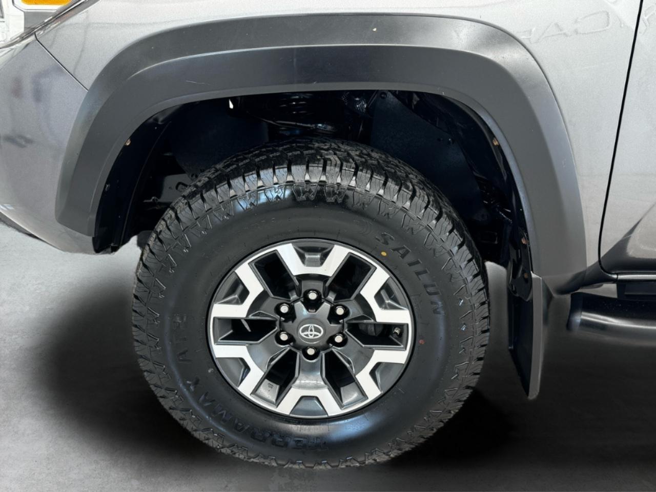 Toyota Tacoma TRD Offroad Double Cab 4WD V6 2017