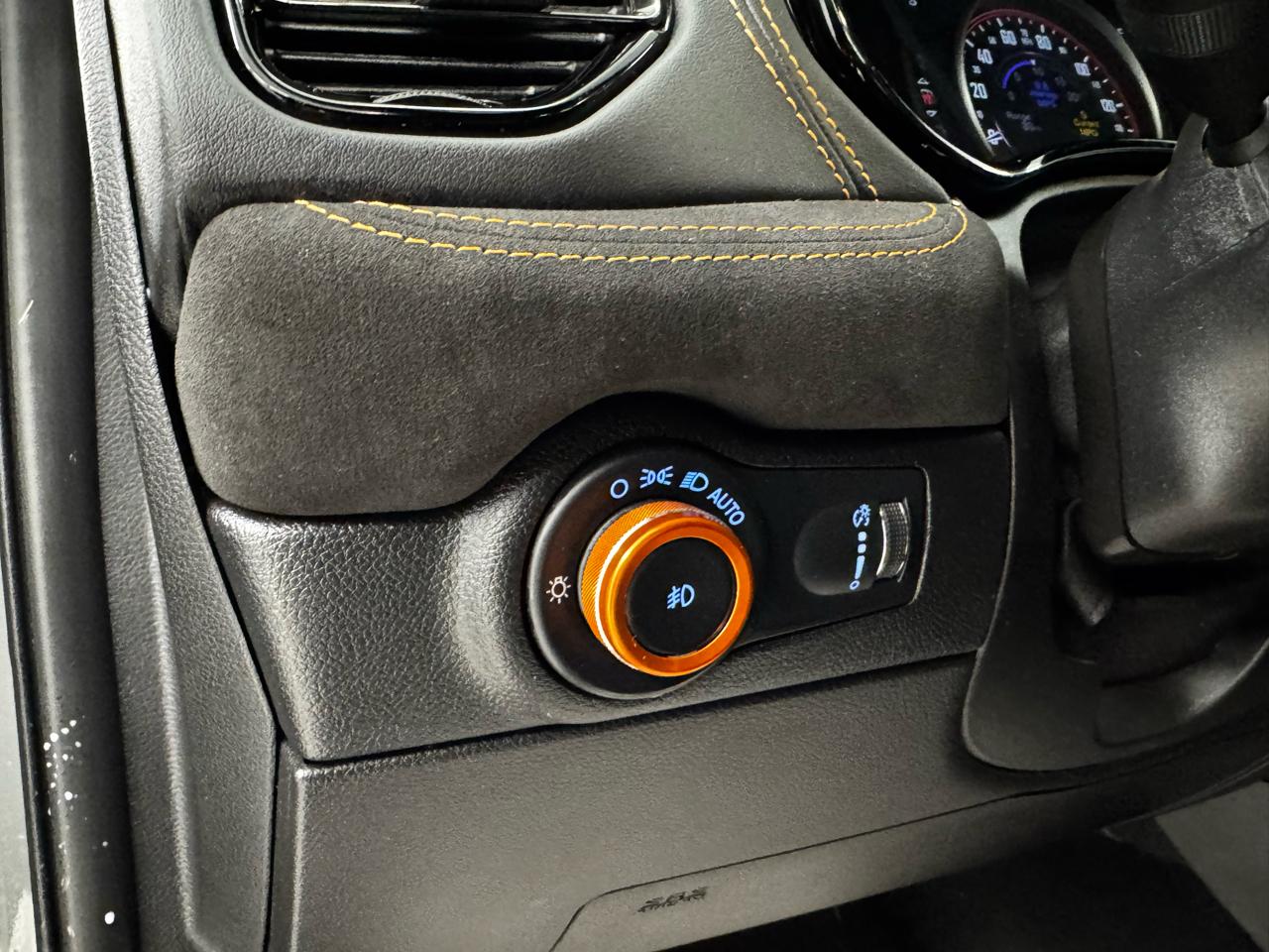 Dodge Durango Orange Sport AWD 2022