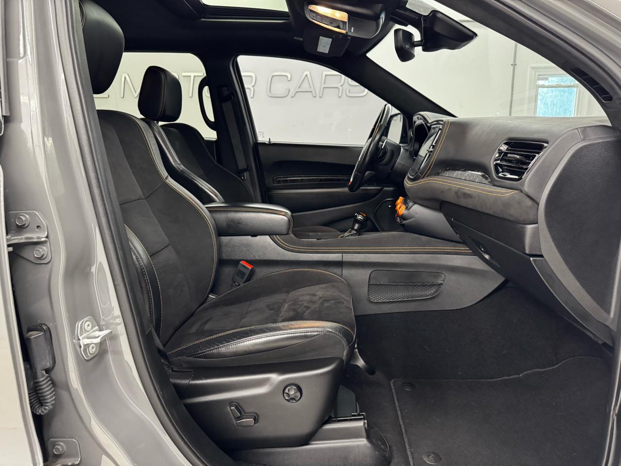 Dodge Durango Orange Sport AWD 2022